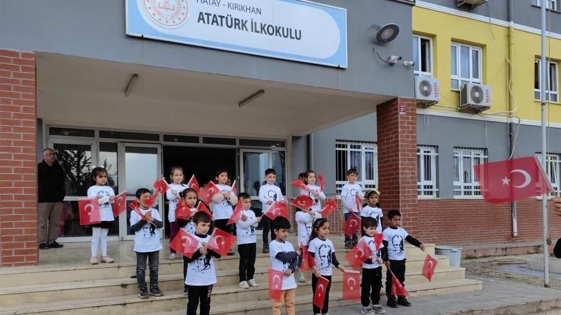 18 Mart Şehitleri Anma Günü ve Çanakkale Deniz Zaferi'nin 109'uncu Yıl Dönümü Töreni okulumuzda yapılmıştır.